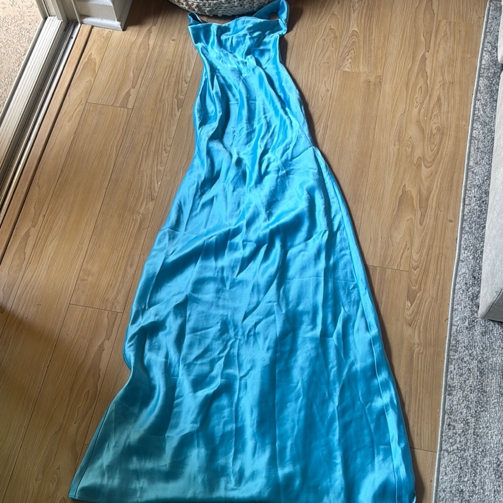 ACLER CADELL MIDI DRESS - Picture 1 of 6